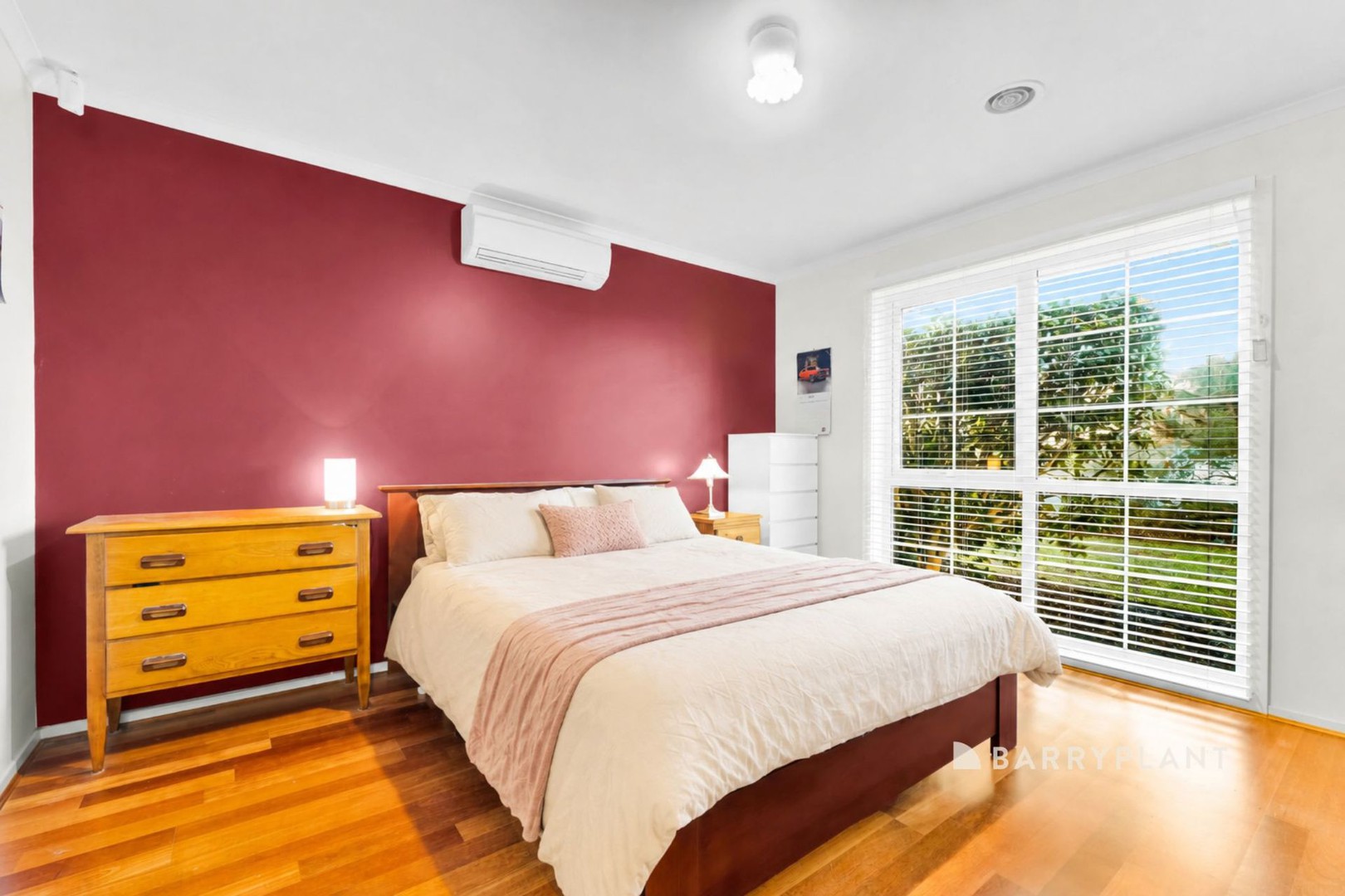 126 Bemersyde Drive, Berwick, VIC 3806 - Thumbnail 2 - 27/07/2026