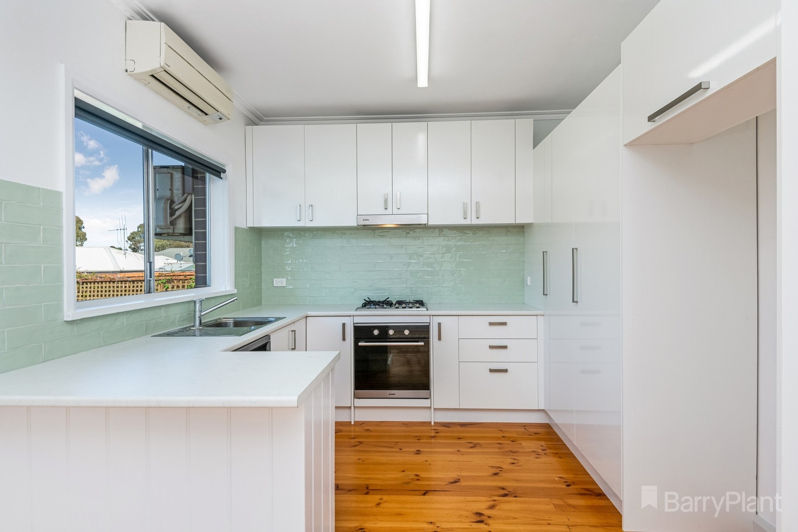 126 Holdsworth Road, North Bendigo, VIC 3550, North Bendigo - Thumbnail 4