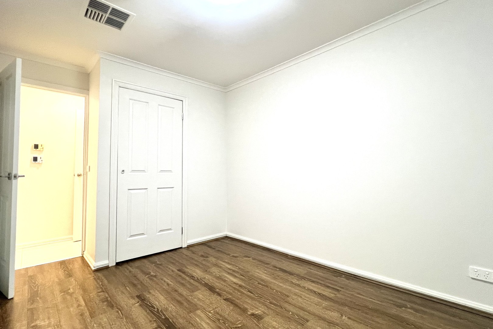 126 Kings Road, St Albans, VIC 3021, St Albans - Thumbnail 6