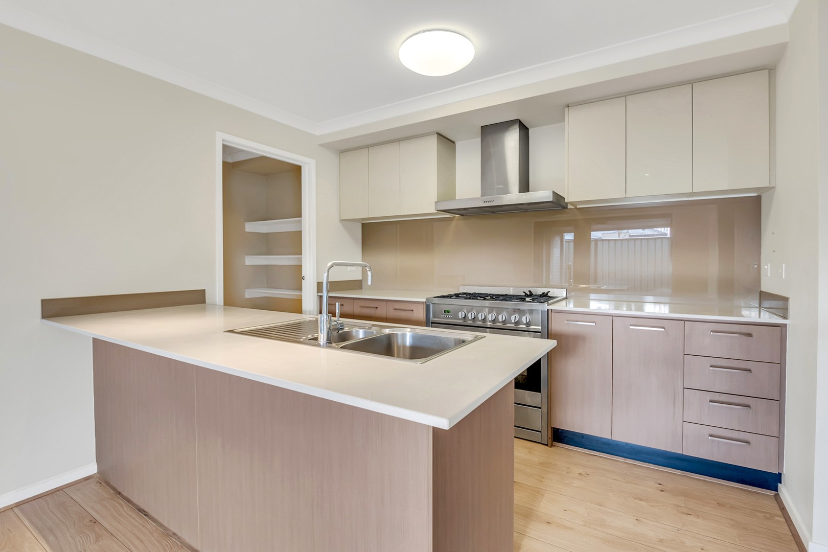 126 Moor Park Drive, Craigieburn, VIC 3064, Craigieburn - Thumbnail 2