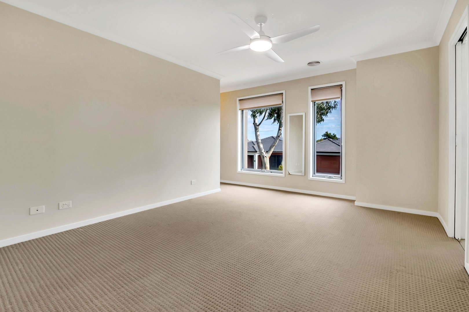 126 Moor Park Drive, Craigieburn, VIC 3064, Craigieburn - Thumbnail 4