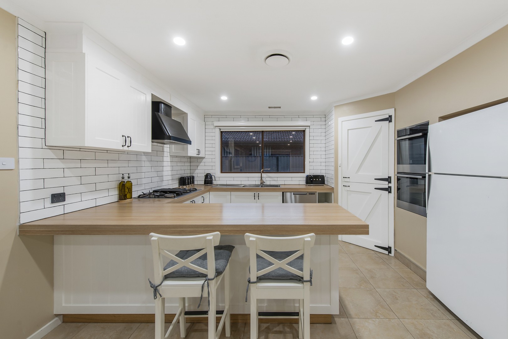 126 Odessa Avenue, Keilor Downs, VIC 3038, Keilor Downs - Thumbnail 3