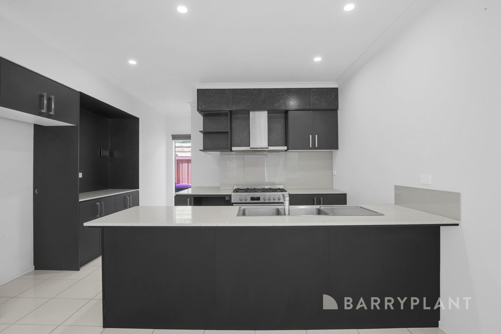 126 Willandra Circuit, Warragul, VIC 3820 - Thumbnail 1 - 28/01/2026