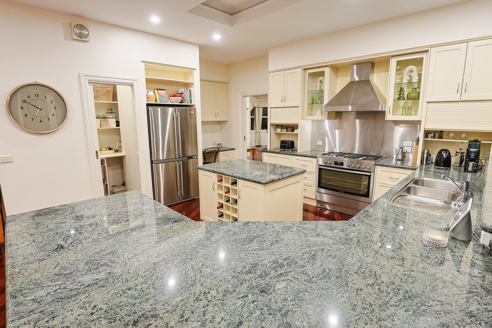 127-131 Flora Avenue, Mildura, VIC 3500, Mildura - Thumbnail 8