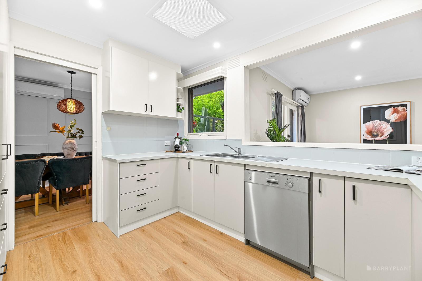 127 Glenvale Road, Donvale, VIC 3111, Donvale - Thumbnail 4