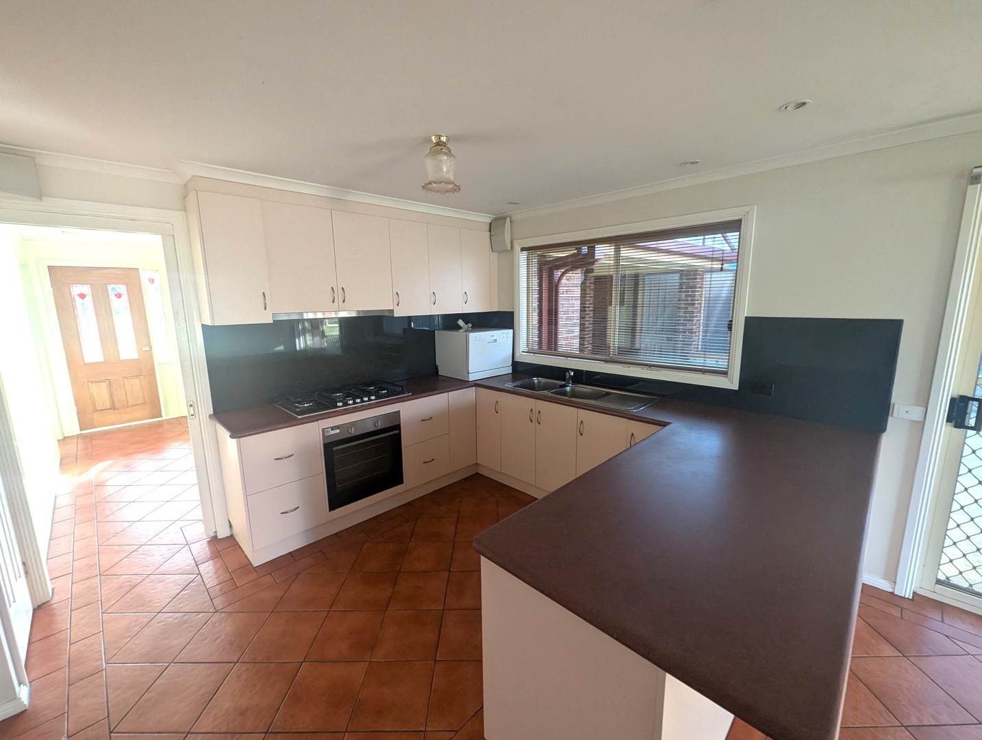 127 Helms Street, Newcomb, VIC 3219, Newcomb - Thumbnail 3