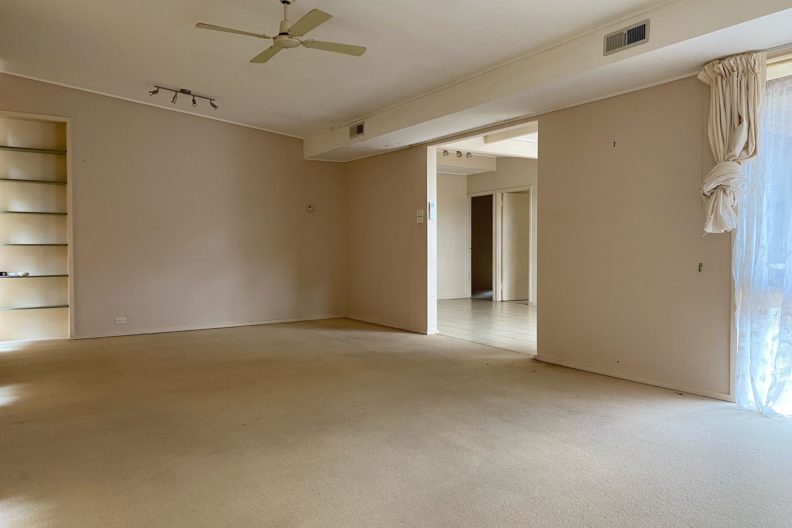 127 Springvale Road, Glen Waverley, VIC 3150, Glen Waverley - Thumbnail 2