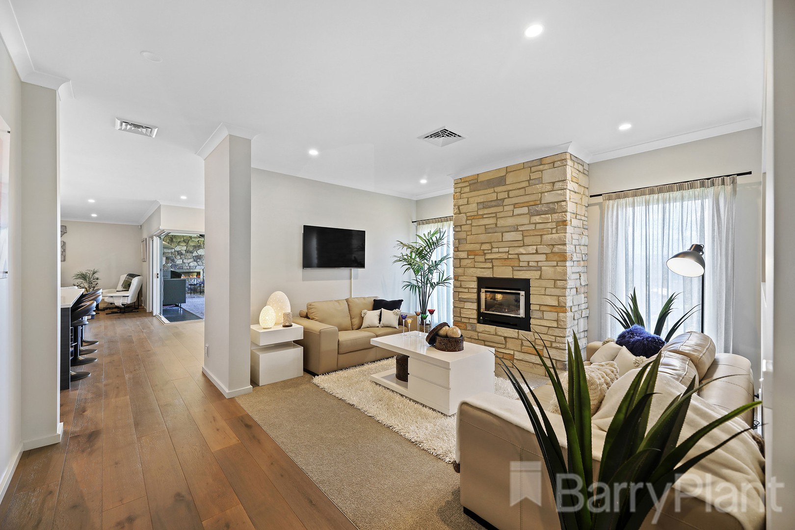 128 Jackson Drive, Drouin, VIC 3818, Drouin - Thumbnail 4