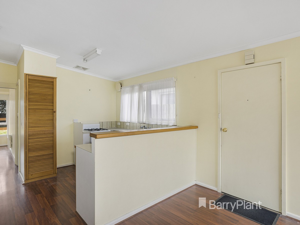 128 Ninth Avenue, Rosebud, VIC 3939, Rosebud - Thumbnail 4