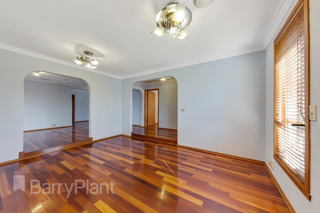 128 Parmelia Drive, Taylors Lakes, VIC 3038, Taylors Lakes - Thumbnail 3