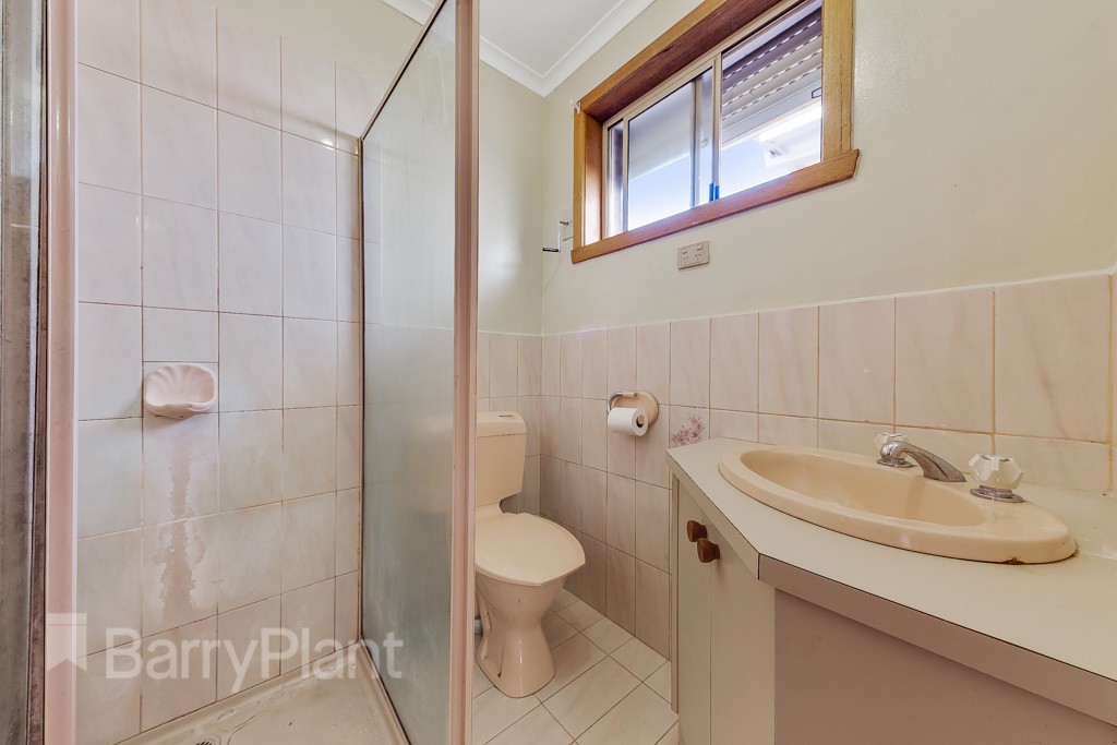 128 Parmelia Drive, Taylors Lakes, VIC 3038, Taylors Lakes - Thumbnail 7