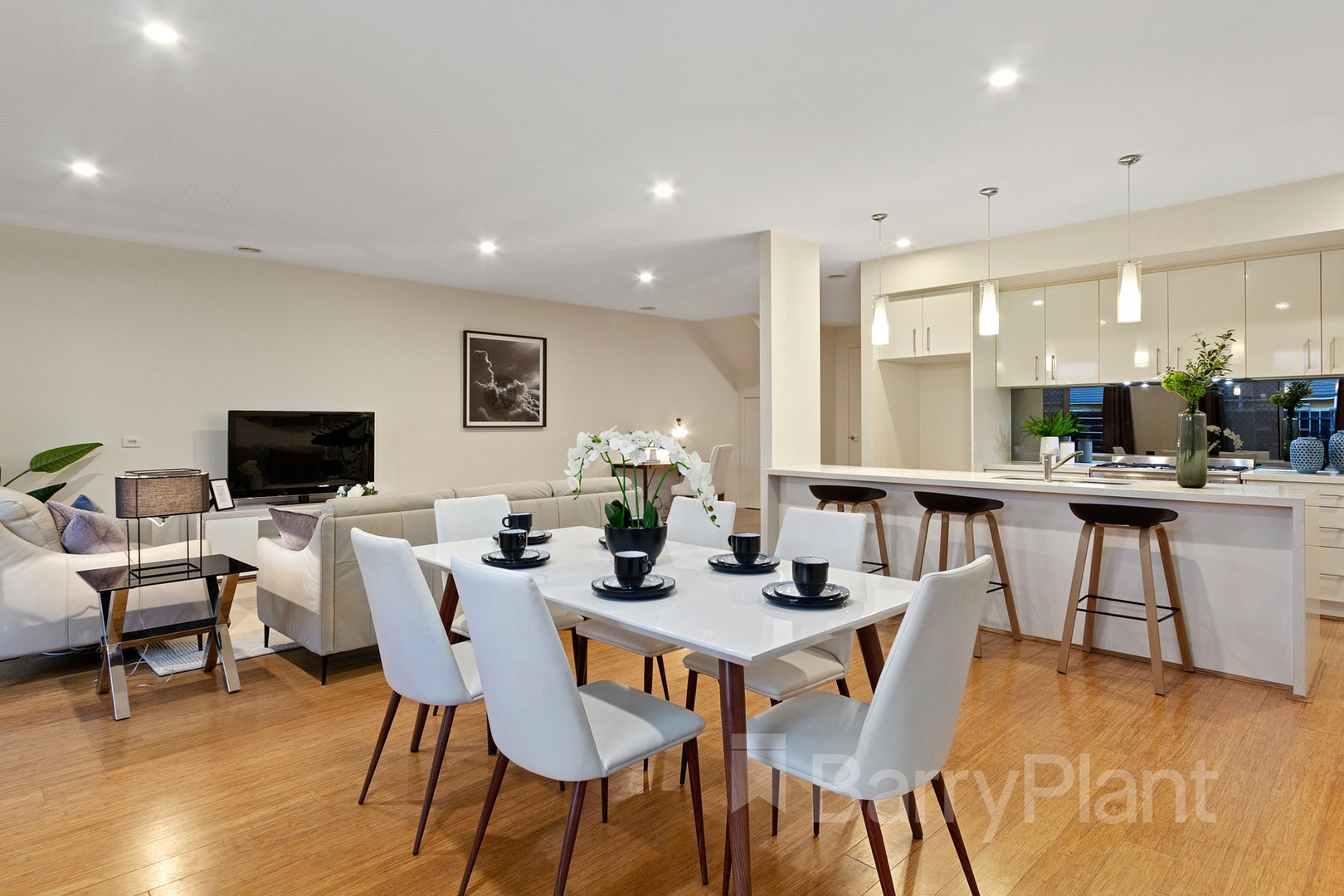 129 Bunjil Way, Knoxfield, VIC 3180, Knoxfield - Thumbnail 2