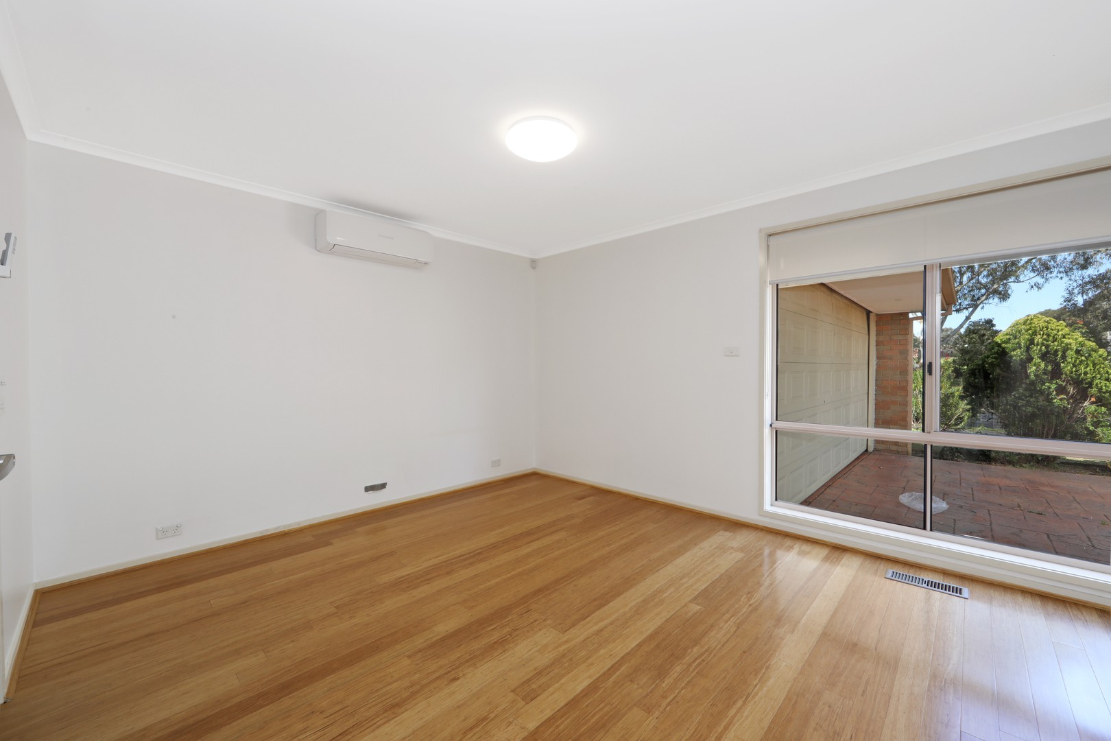129 Kellbourne Drive, Rowville, VIC 3178, Rowville - Thumbnail 5