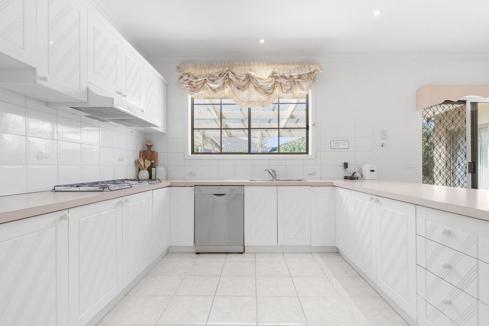 129 Lady Nelson Way, Keilor Downs, VIC 3038, Keilor Downs - Thumbnail 6