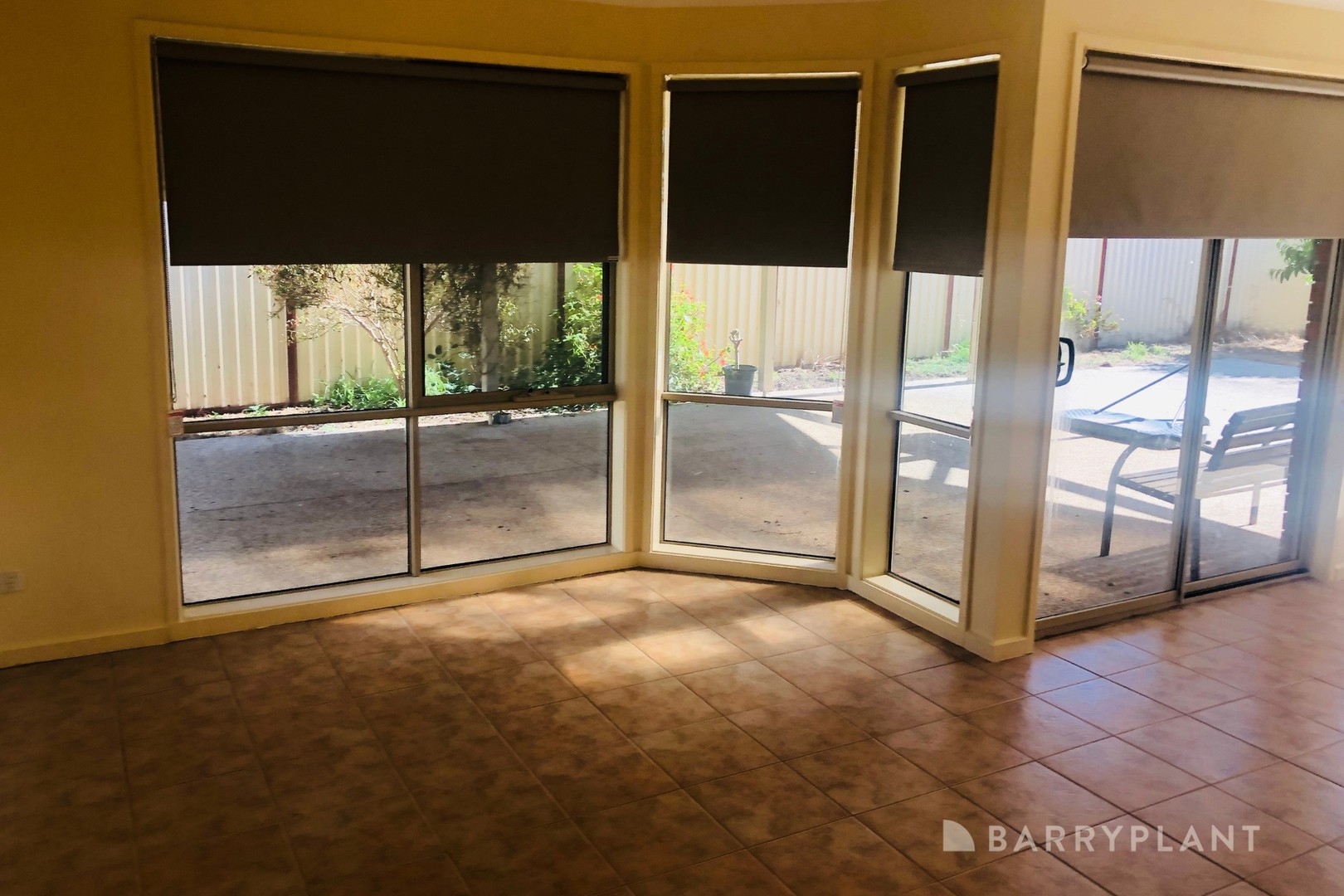 129 Thames Boulevard, Werribee, VIC 3030 - Thumbnail 2 - 16/07/2024