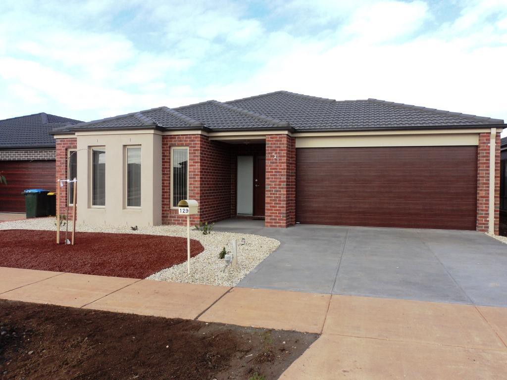 129 Tom Roberts Parade, Point Cook, VIC 3030 - Thumbnail 1 - 12/02/2026
