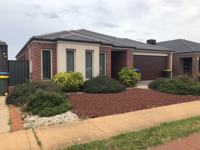 129 Tom Roberts Parade, Point Cook, VIC 3030 - Thumbnail 2 - 12/02/2026