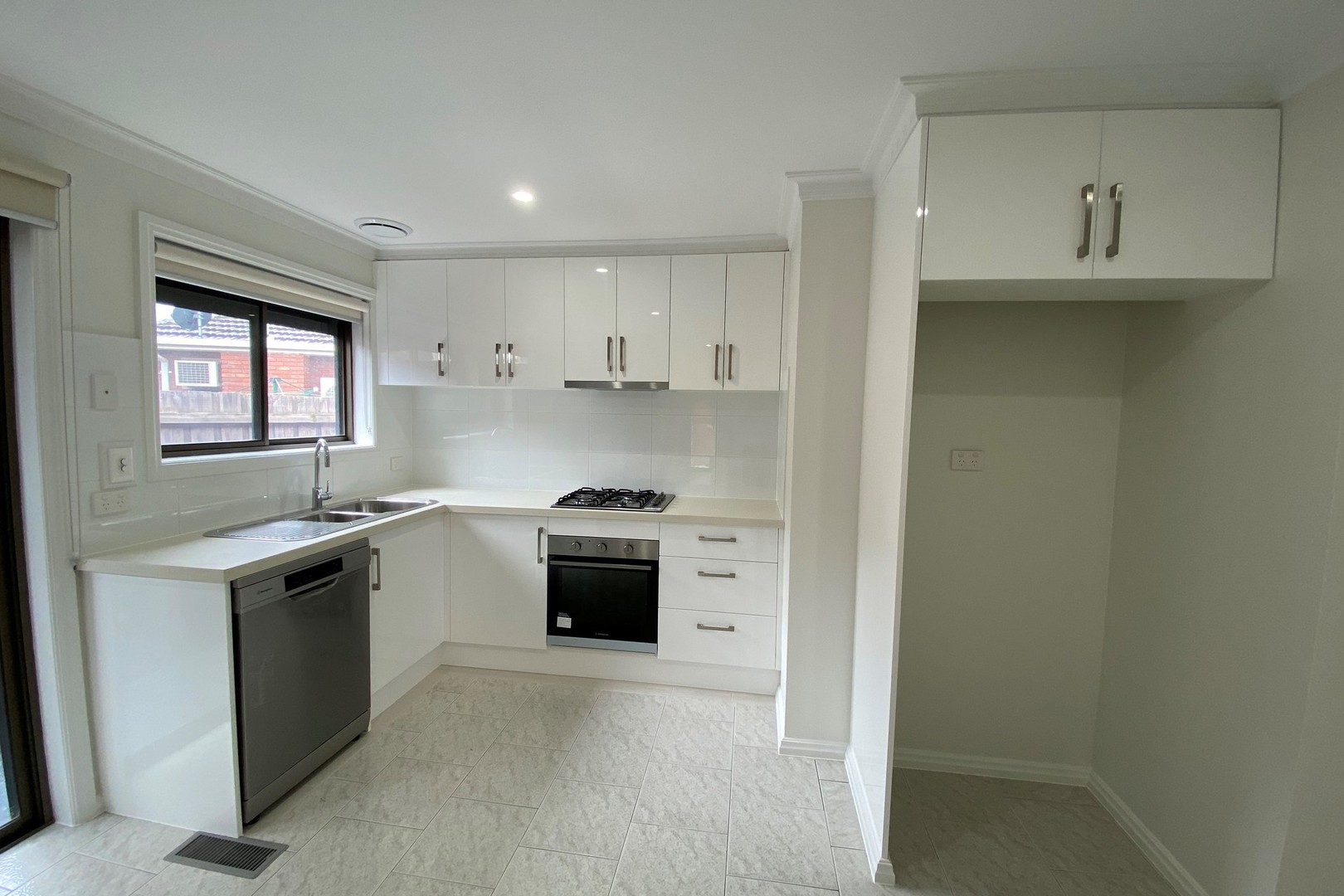 12A Claremont Crescent, Reservoir, VIC 3073, Reservoir - Thumbnail 7