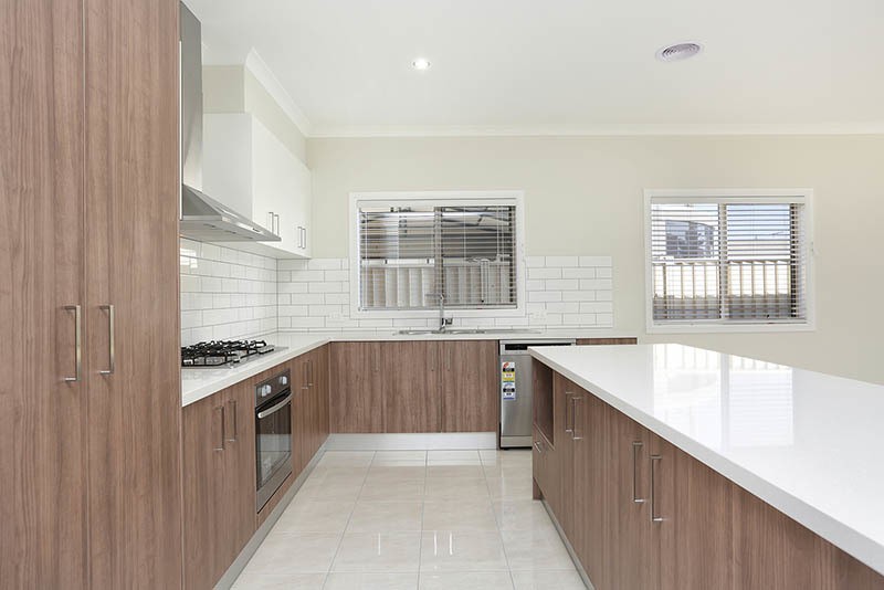 12A La Coruna Gardens, Point Cook, VIC 3030, Point Cook - Thumbnail 6