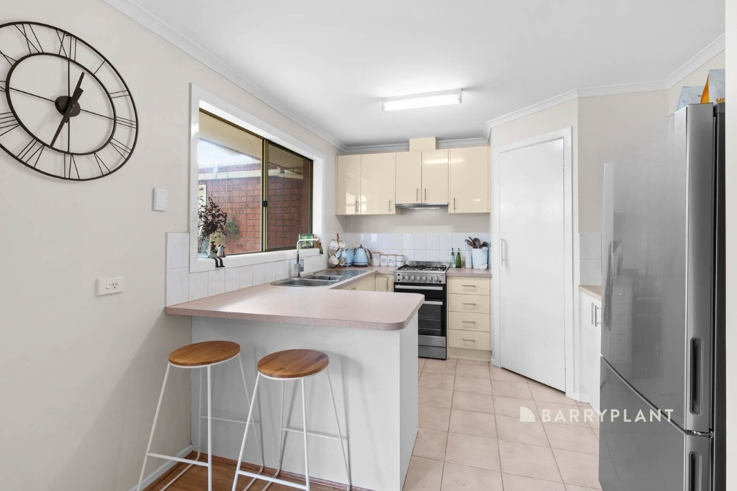 12A Tomasetti Crescent, Narre Warren, VIC 3805, Narre Warren - Thumbnail 4