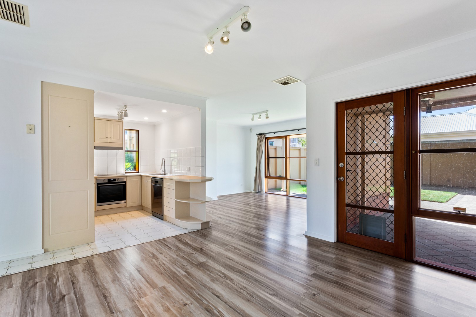 13/118-120 North East Road, Walkerville, SA 5081, Walkerville - Thumbnail 2