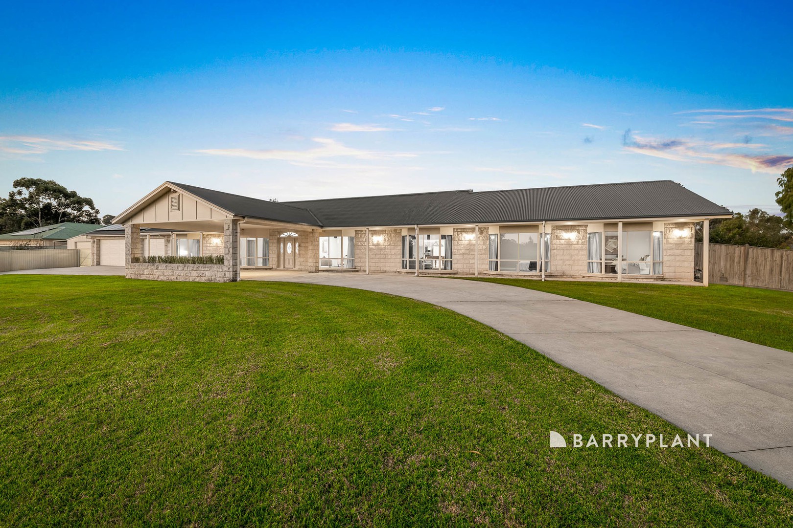 13-15 Leech Court, Narre Warren North, VIC 3804, Narre Warren North - Thumbnail 2