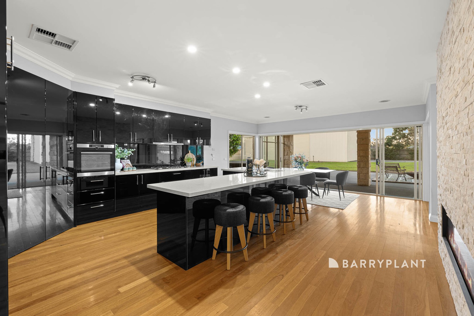 13-15 Leech Court, Narre Warren North, VIC 3804, Narre Warren North - Thumbnail 3