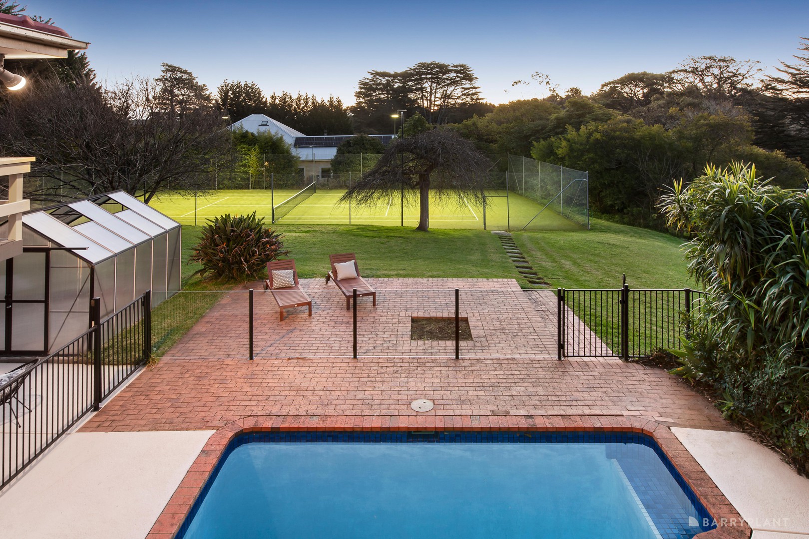 13-15 Smedley Road, Park Orchards, VIC 3114 - Thumbnail 2 - 24/04/2026