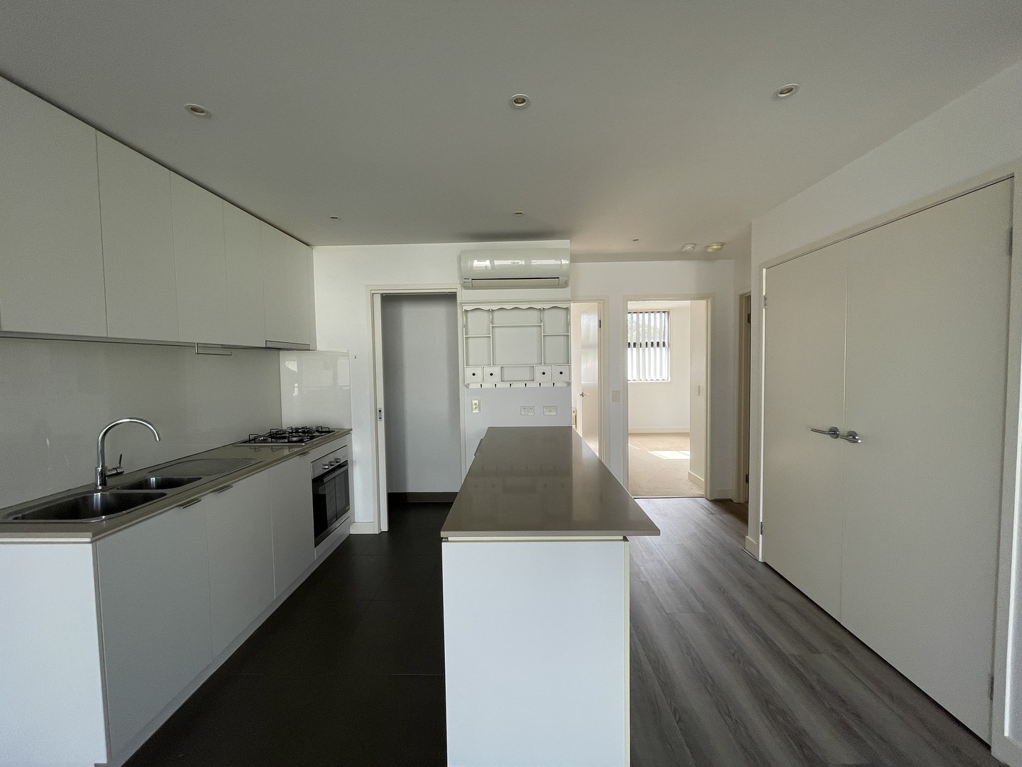 13/217-219 Watton Street, Werribee, VIC 3030, Werribee - Thumbnail 4