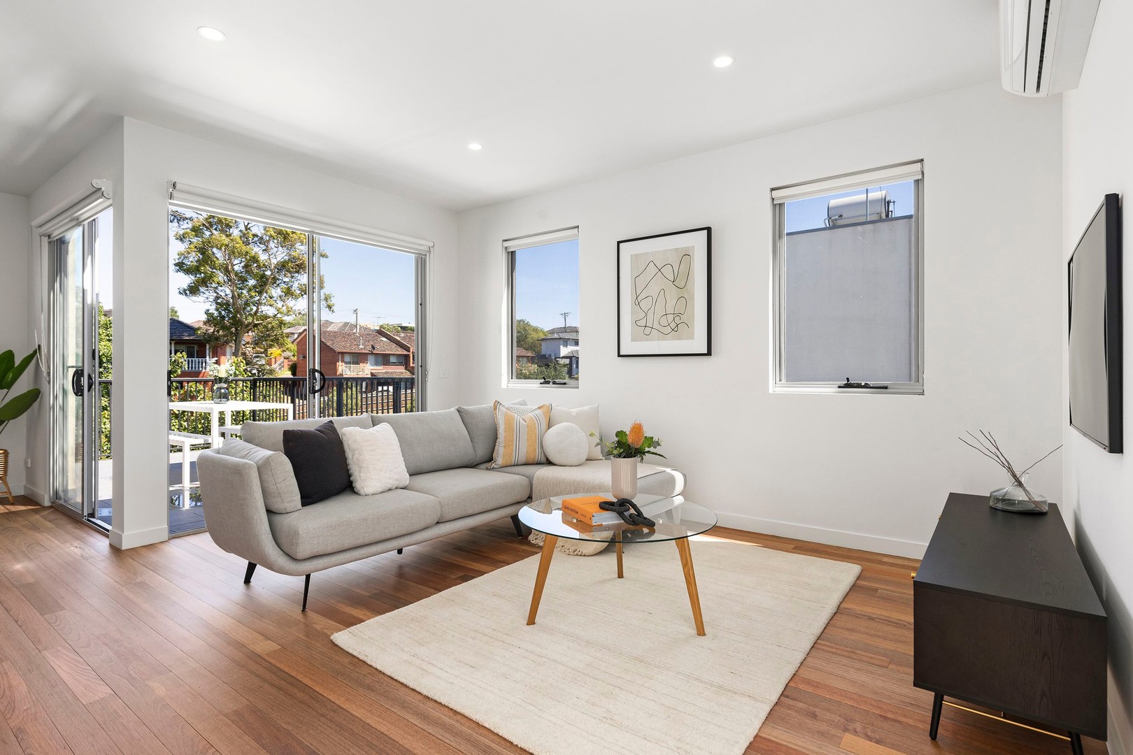 13/47 Hamilton Street, Niddrie, VIC 3042 - Thumbnail 2 - 09/01/2025