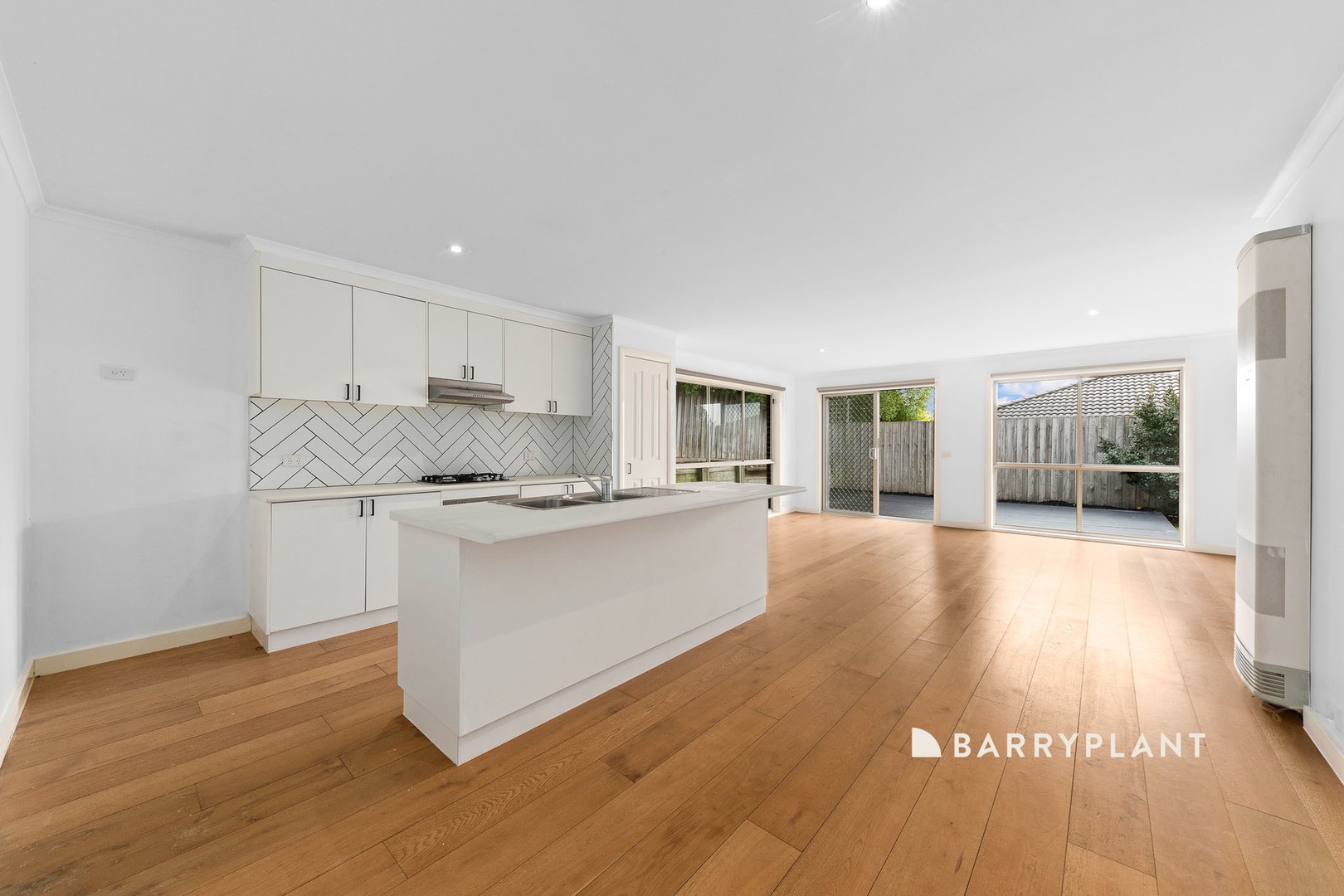 13/51 Leigh Drive, Pakenham, VIC 3810, Pakenham - Thumbnail 2