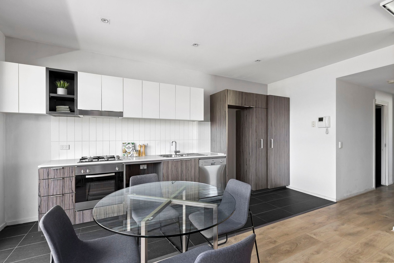 13/60 Keilor Road, Essendon North, VIC 3041, Essendon North - Thumbnail 3
