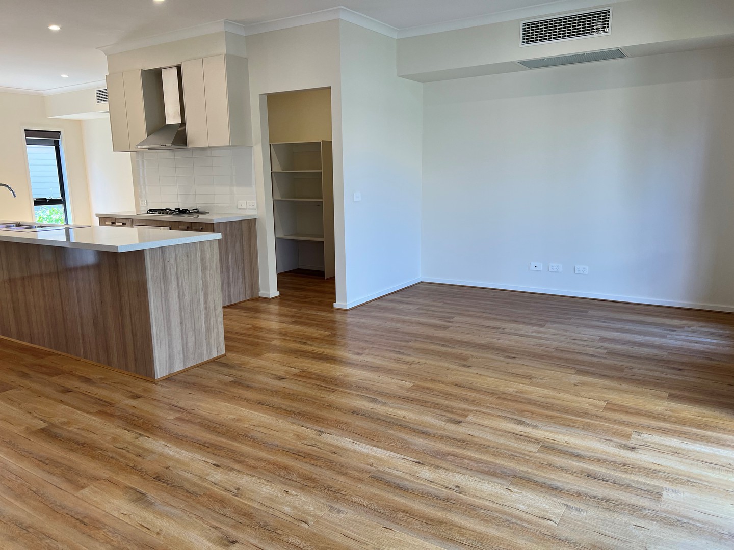 13/61 Centre Dandenong Road, Dingley Village, VIC 3172 - Thumbnail 2 - 04/11/2021