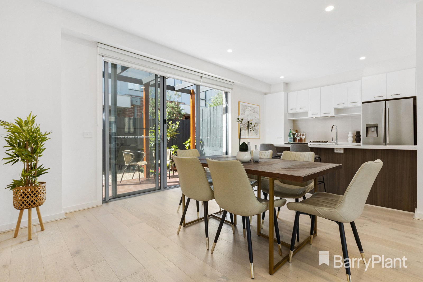 13/639 Mountain Highway, Bayswater, VIC 3153, Bayswater - Thumbnail 2