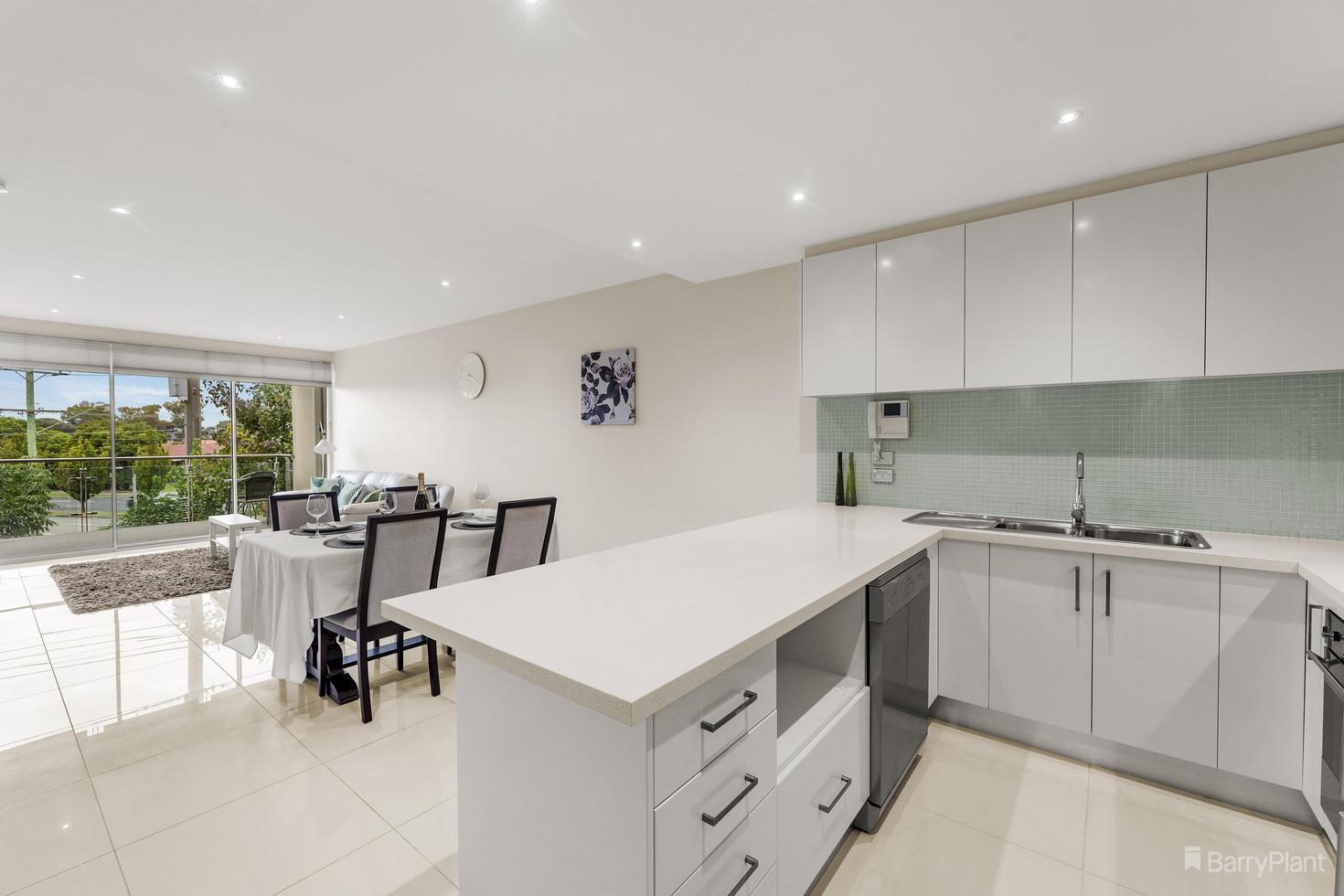 13/765-767 Doncaster Road, Doncaster, VIC 3108, Doncaster - Thumbnail 3