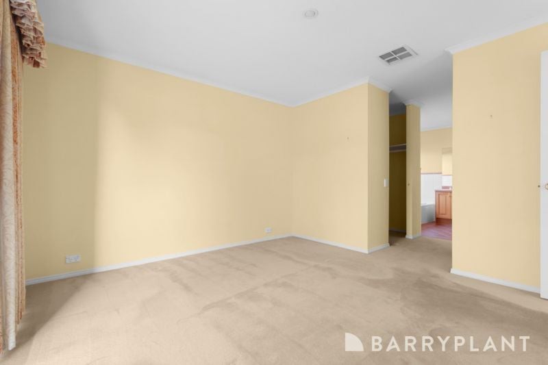 13 Aisha Cr, Dingley Village, VIC 3172, Dingley Village - Thumbnail 6