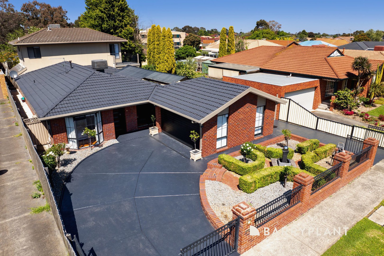 13 Allwyn Crescent, Mill Park, VIC 3082, Mill Park - Thumbnail 2