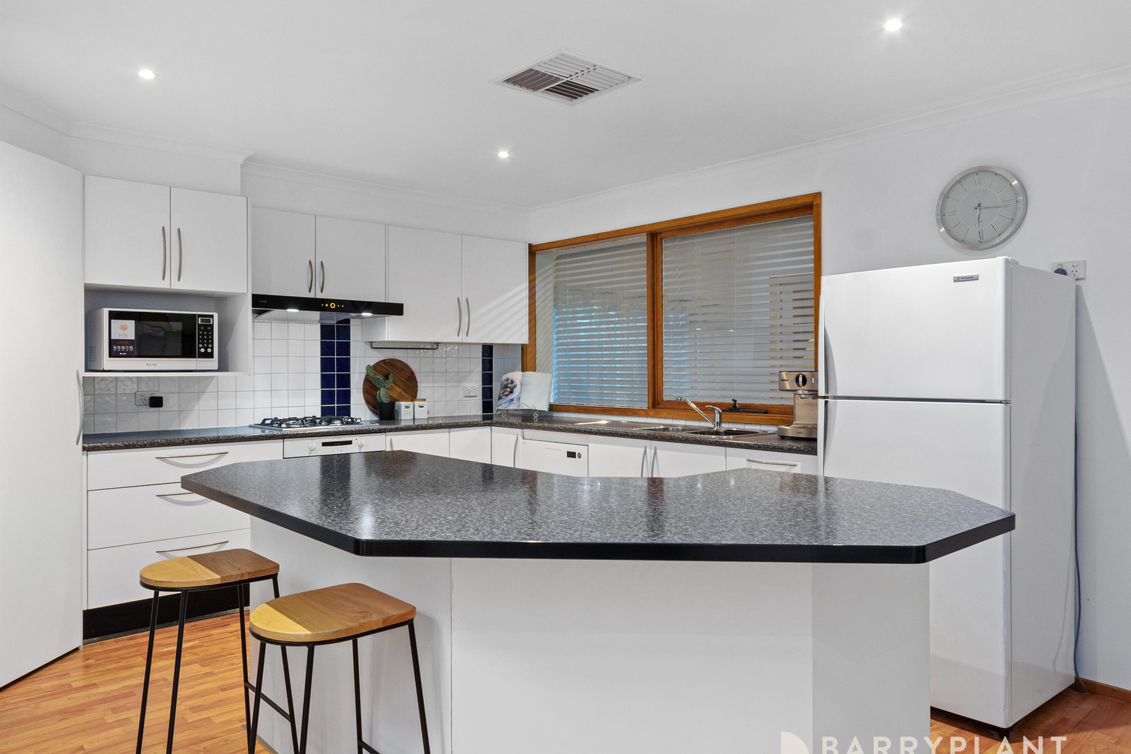 13 Anderson Court, Wantirna South, VIC 3152, Wantirna South - Thumbnail 3