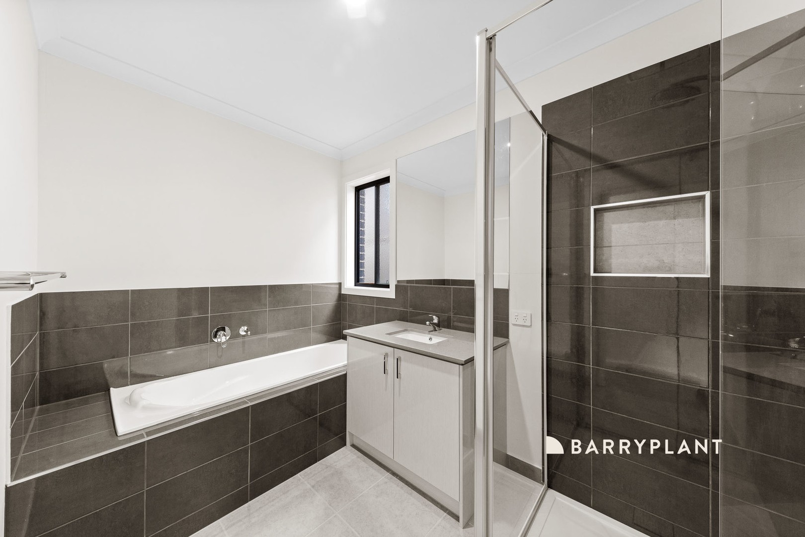 13 Antra Street, Clyde North, VIC 3978, Clyde North - Thumbnail 7