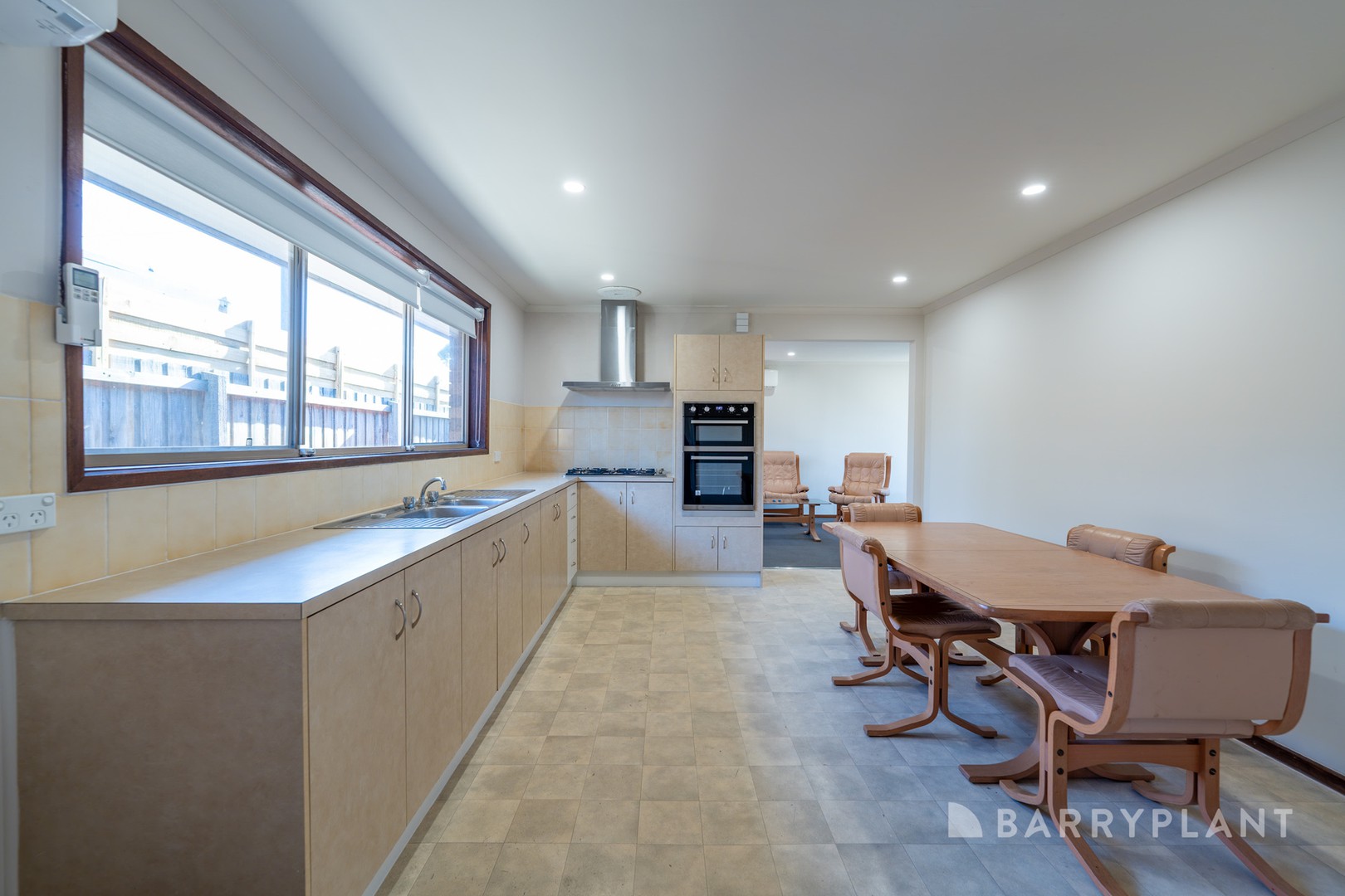 13 Aranda Place, Epping, VIC 3076, Epping - Thumbnail 4