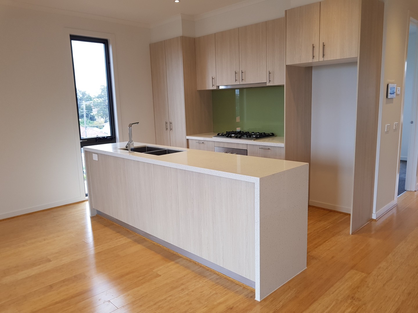13 Bailey Crescent, Oak Park, VIC 3046, Oak Park - Thumbnail 4