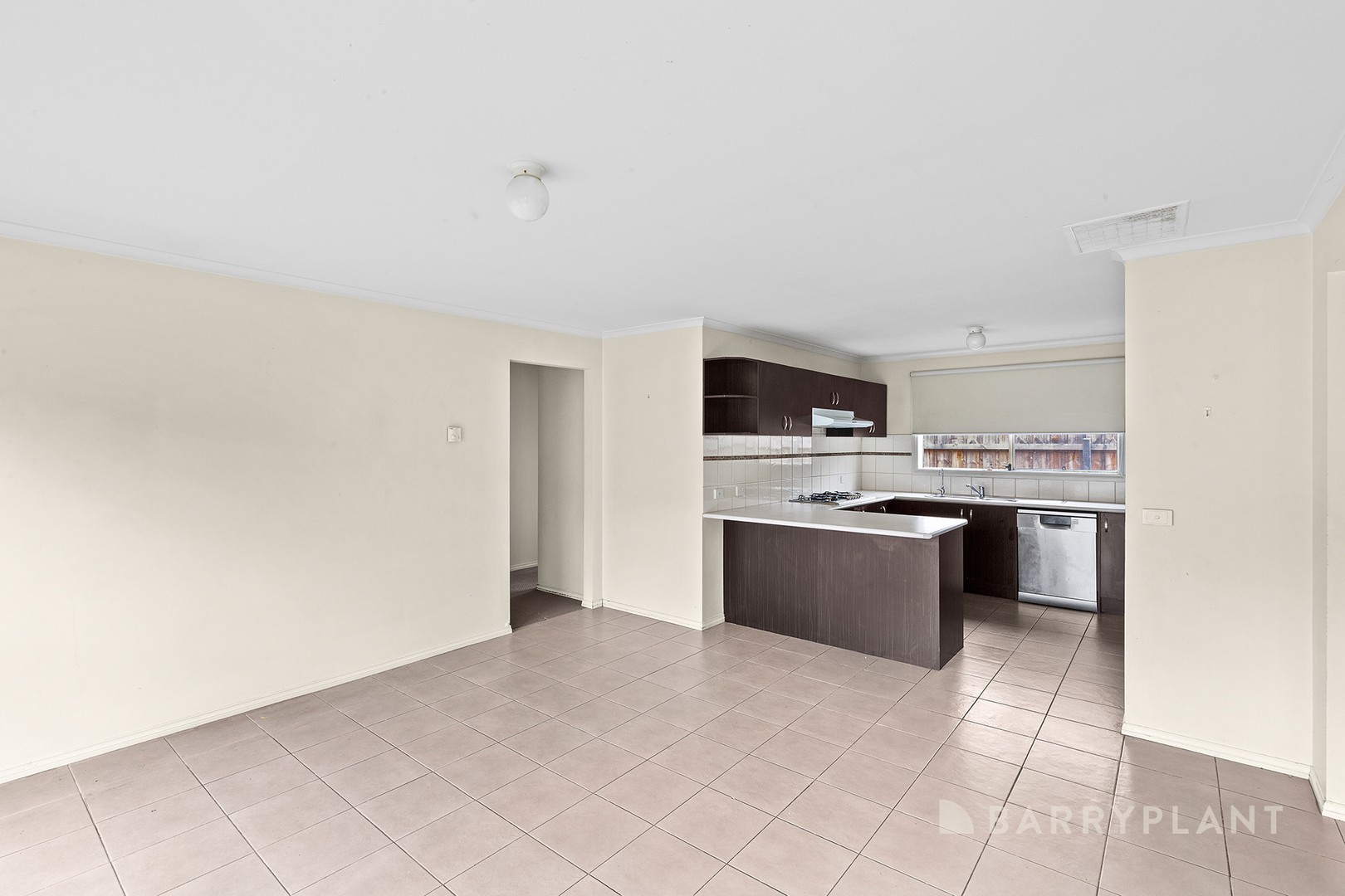 13 Baltic Way, Cranbourne West, VIC 3977, Cranbourne West - Thumbnail 3