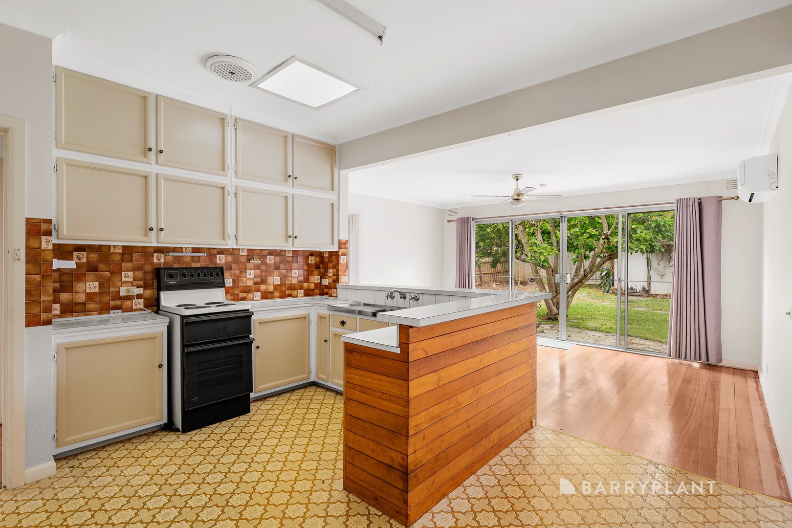 13 Banksia Street, Blackburn, VIC 3130, Blackburn - Thumbnail 3
