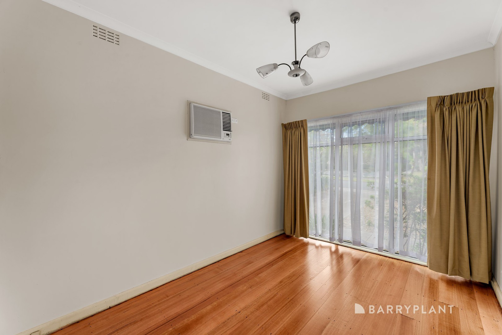 13 Banksia Street, Blackburn, VIC 3130, Blackburn - Thumbnail 6