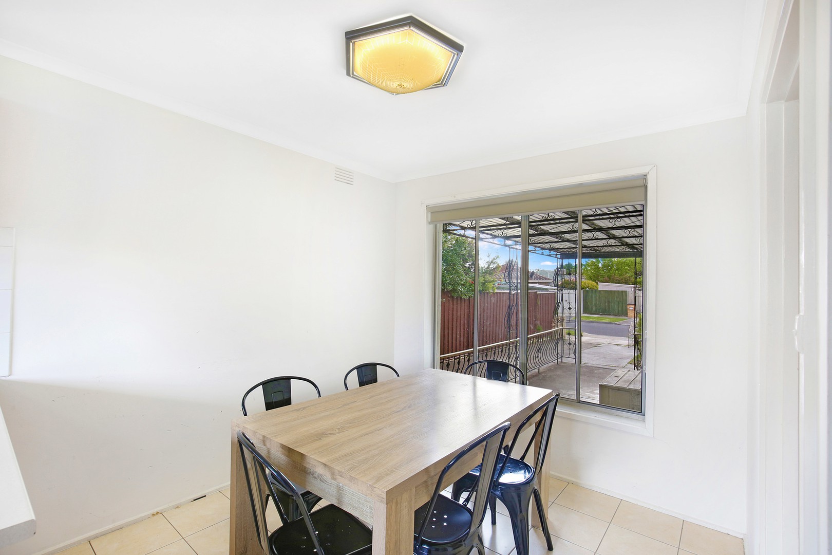 13 Barbara Court, Thomastown, VIC 3074, Thomastown - Thumbnail 4