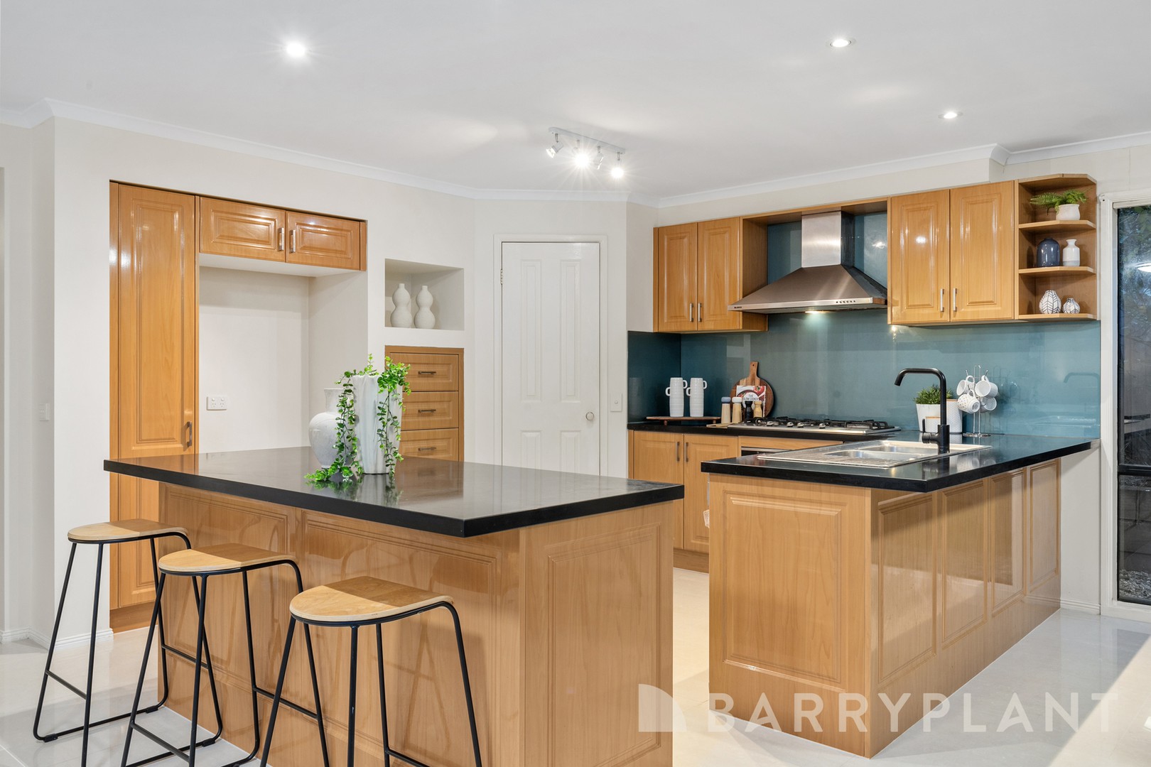 13 Barrimal Way, Bundoora, VIC 3083, Bundoora - Thumbnail 4