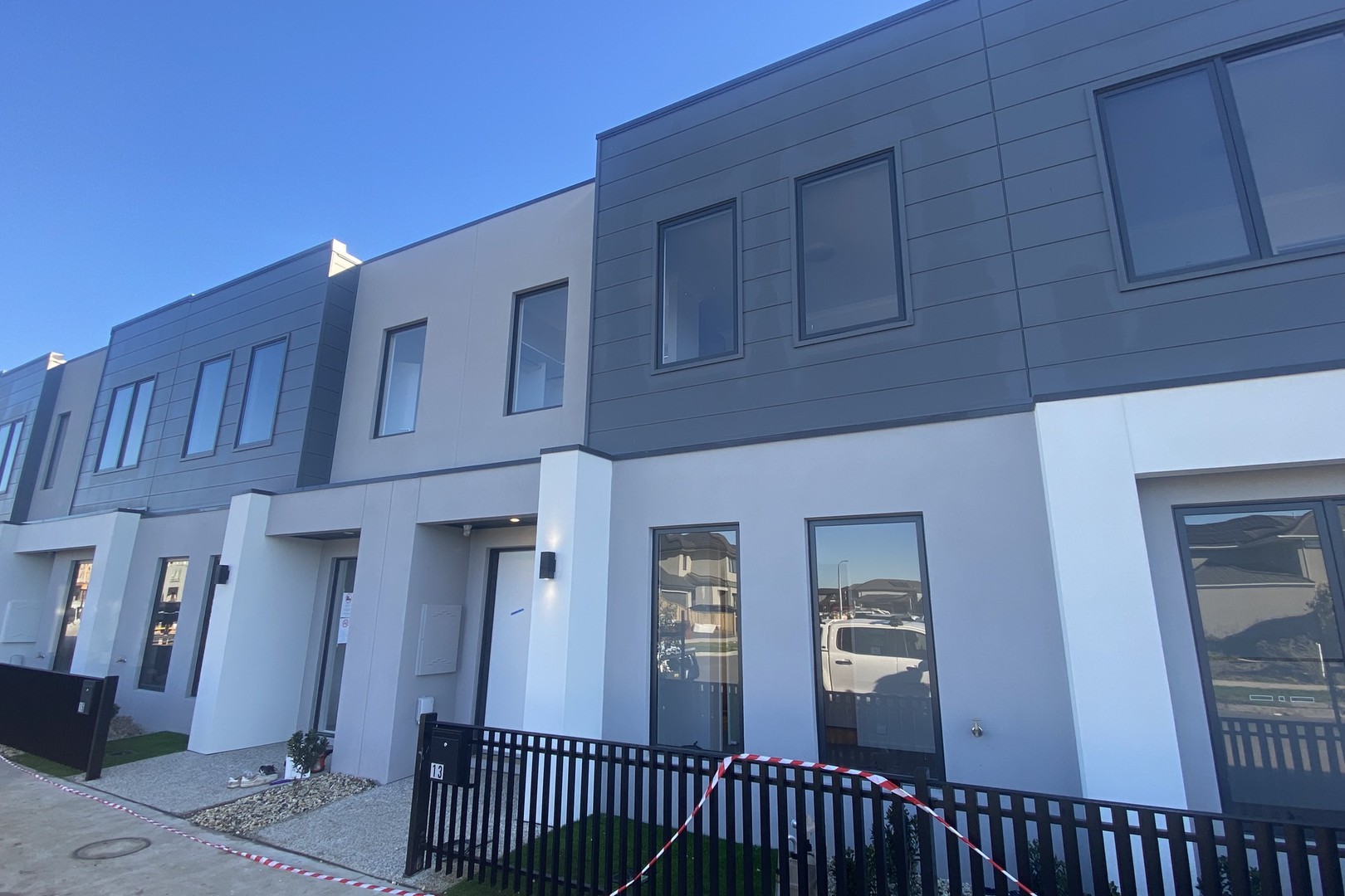 13 Battalion Road, Berwick, VIC 3806, Berwick - Thumbnail 2