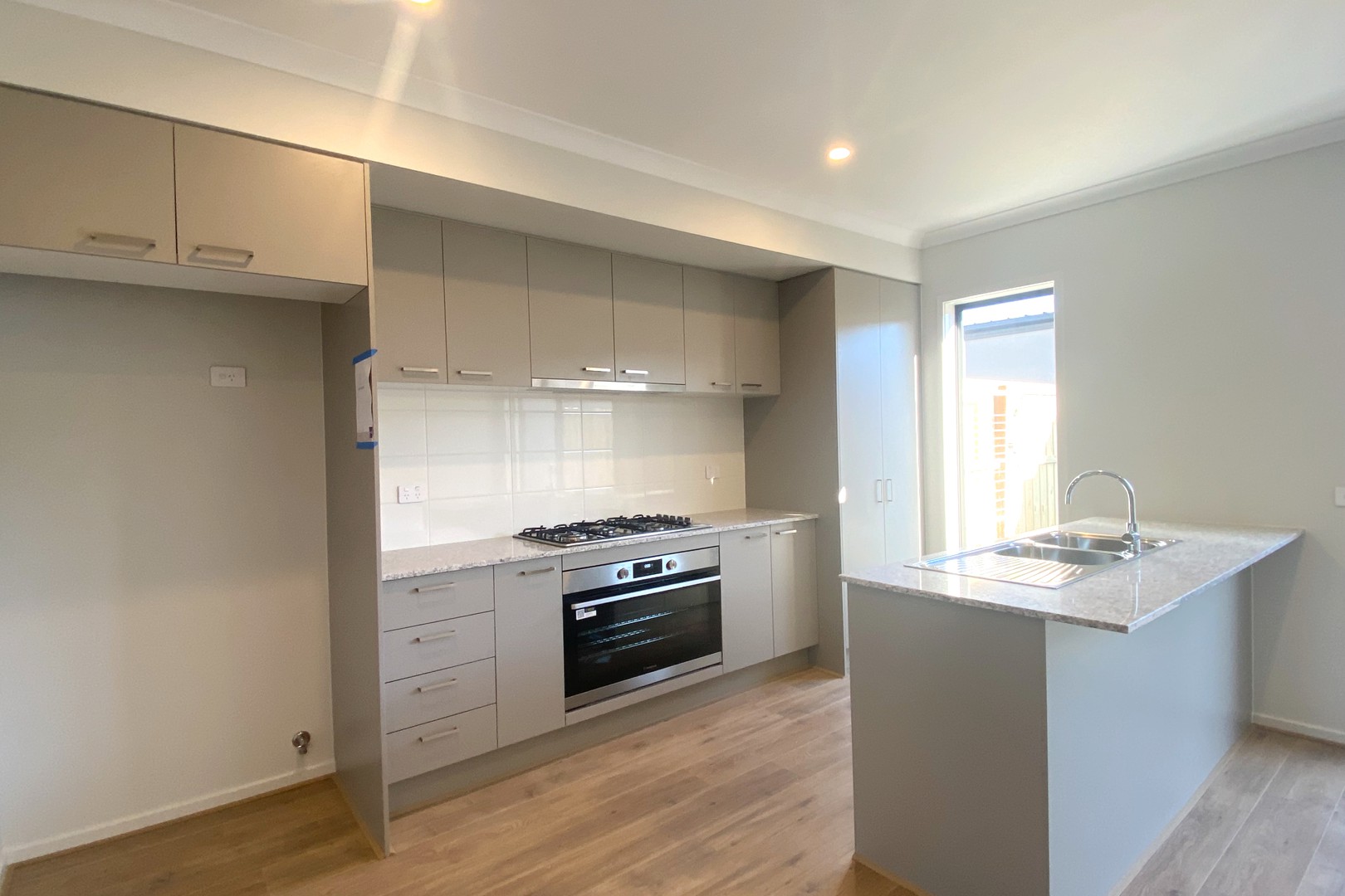 13 Battalion Road, Berwick, VIC 3806, Berwick - Thumbnail 3