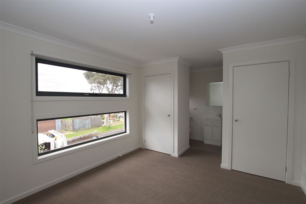13 Berry Street, Sunshine North, VIC 3020, Sunshine North - Thumbnail 3