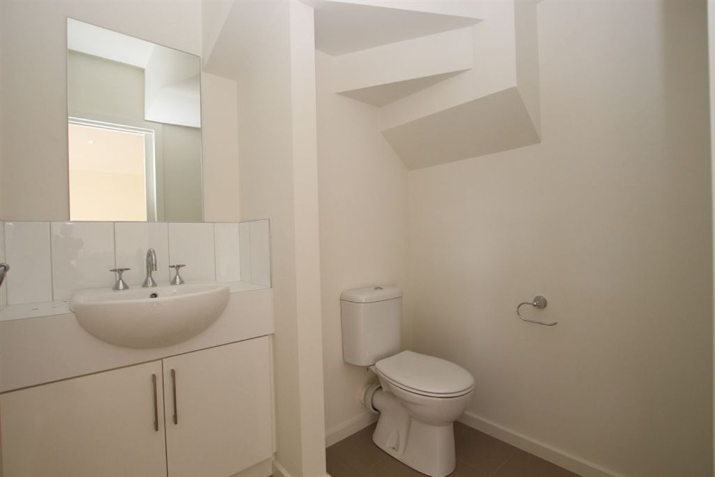 13 Berry Street, Sunshine North, VIC 3020, Sunshine North - Thumbnail 4